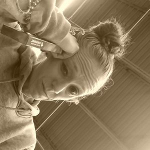 Meet your Posher, Nikole